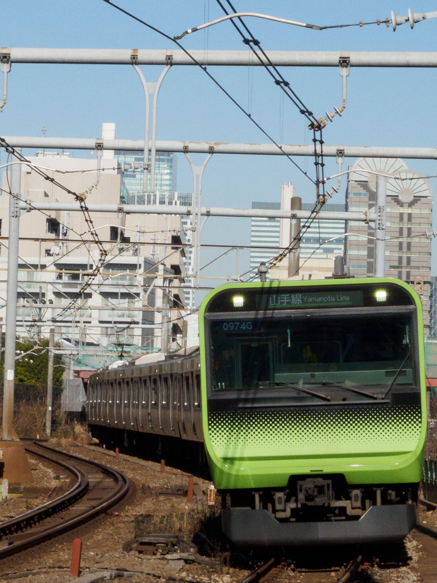 炭酸ドリンク開けたらプシューッ！電車のブレーキハンドル型ボトル