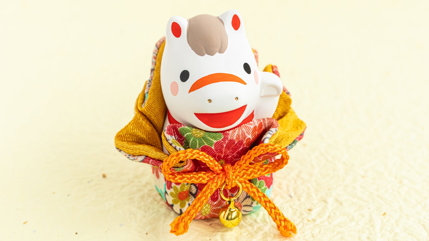 馬が描かれた「丙午」記念メダルも。「記念日貨幣セット」の受け付けが