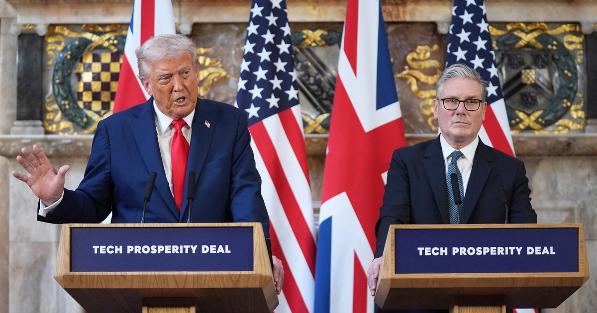 'I Will Not Yield': Starmer Warns Trump He Won't Back Down Over Greenland Despite Tariffs Threat