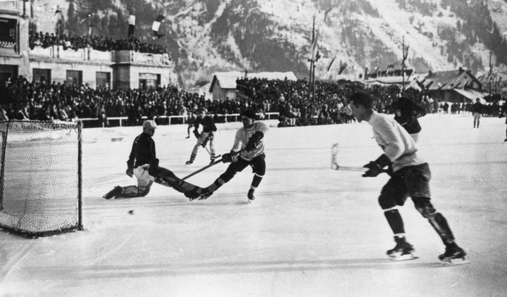 The Canadian ice hockey team scored during the final in which they beat the United States 6-1.