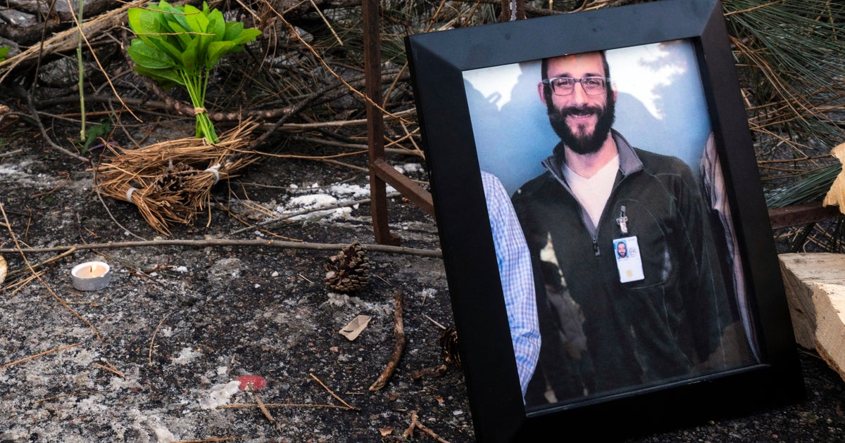 Sworn Witness Accounts Of Alex Pretti Killing Differ Sharply From DHS