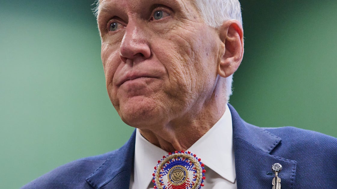 Sen. Thom Tillis Calls For 'Impartial Investigation' Into ICE Killing Alex Pretti