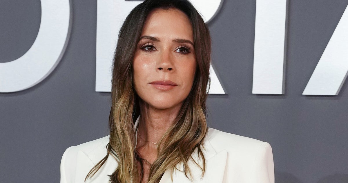 Victoria Beckham Reunites With Spice Girls Bandmates Amid Latest Family Drama