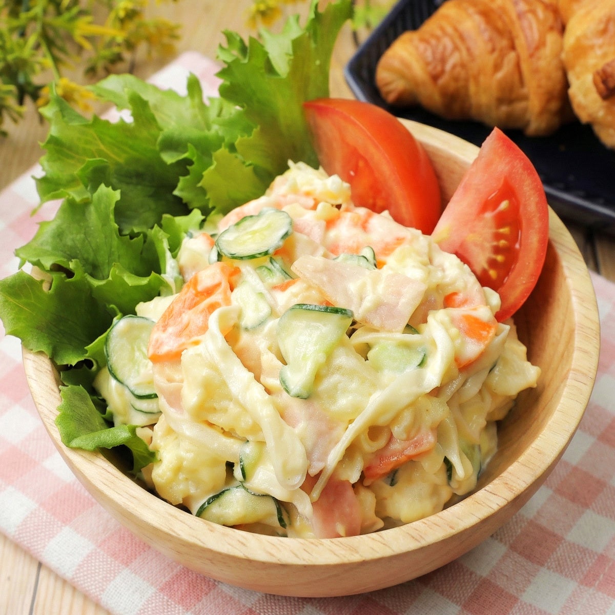 【ポテトサラダにスプーン1杯入れてみて】「一瞬で格上げ」「味がバッチリ決まる」ポテサラ隠し味4選