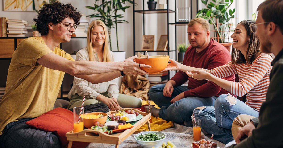 These Tiny Rituals Are Surprisingly Easy To Implement - And They Can Save Your Friendships