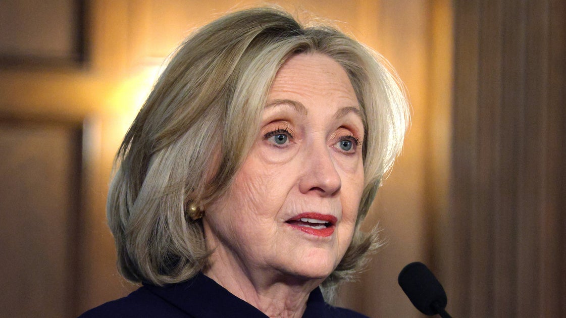 Hillary Clinton Appeals To Philanthropists To 'Save Democracy'