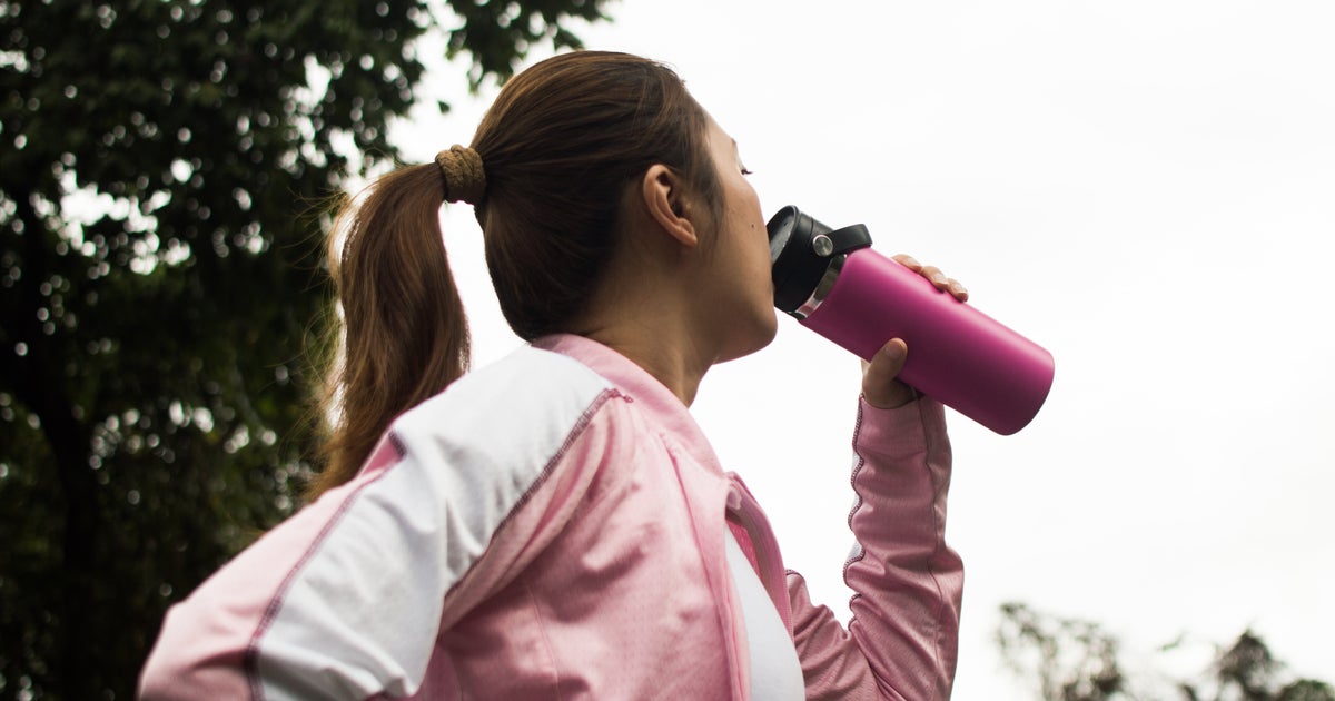 Sorry, You Probably Don't Need Electrolyte Powders