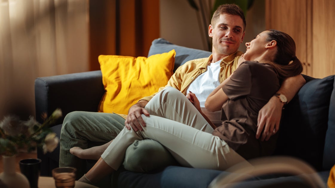 Too Many Couples Believe These Myths About Healthy Relationships