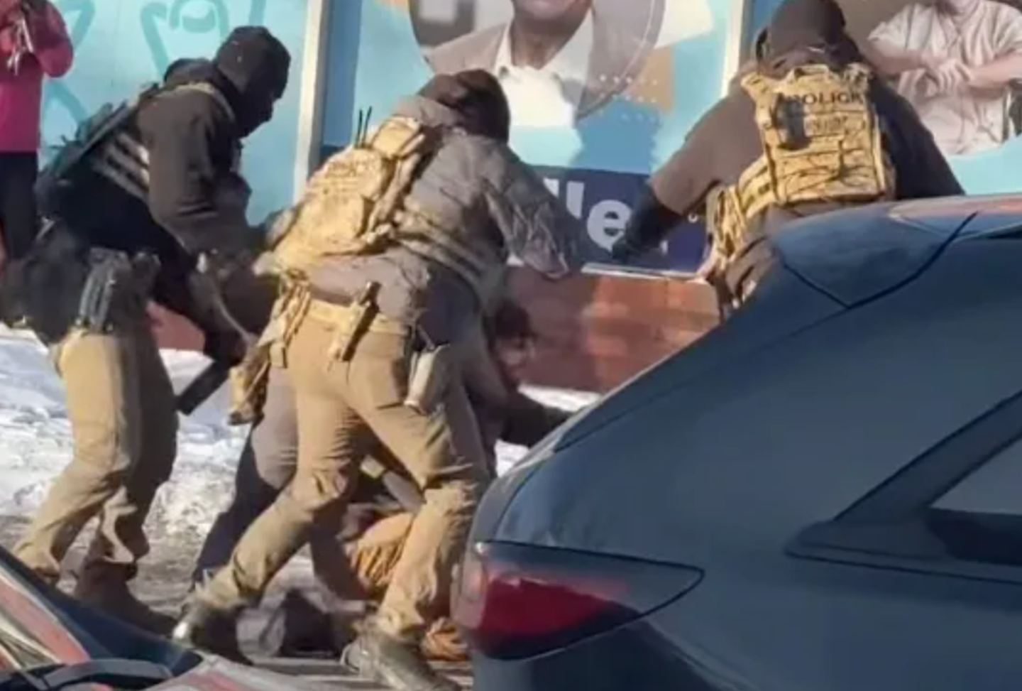 CBP Agents Jesus Ochoa, Raymundo Gutierrez ID'd In Alex Pretti Shooting