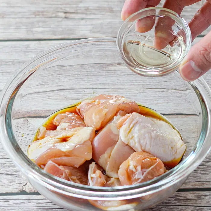 家族に「また作って」と言われる！いつもの唐揚げが100倍おいしくなる魔法の下味レシピ3選