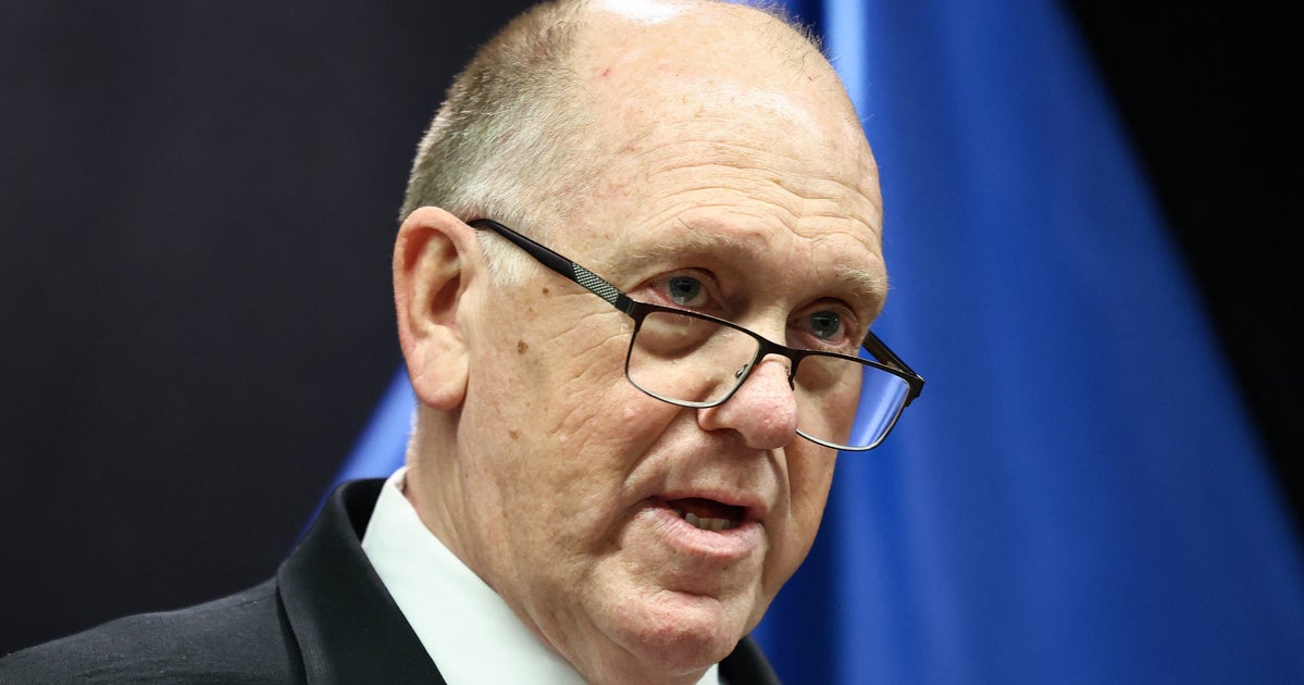 Trump's Border Czar Announces 700 Immigration Officers To Immediately ...