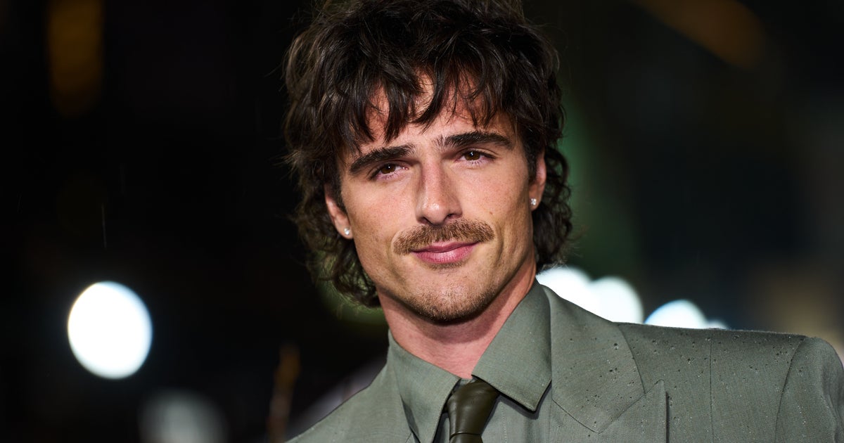 Ask A Literature Professor: Does Wuthering Heights' 'Whitewashed' Heathcliff Hurt The Film?