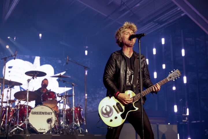 Billie Joe Armstrong of Green Day told ICE officers to quit their "shitty-ass" jobs while performing in San Francisco two days before the Super Bowl.