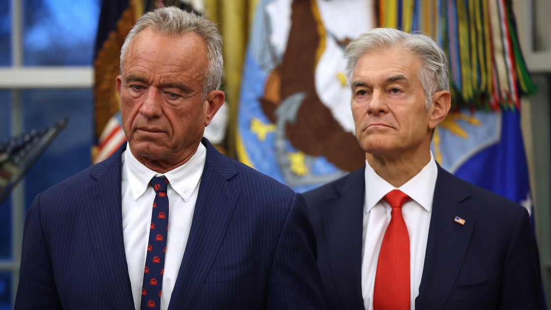 'Take The Vaccine, Please:' Top U.S. Health Official Finally Starts Making Sense