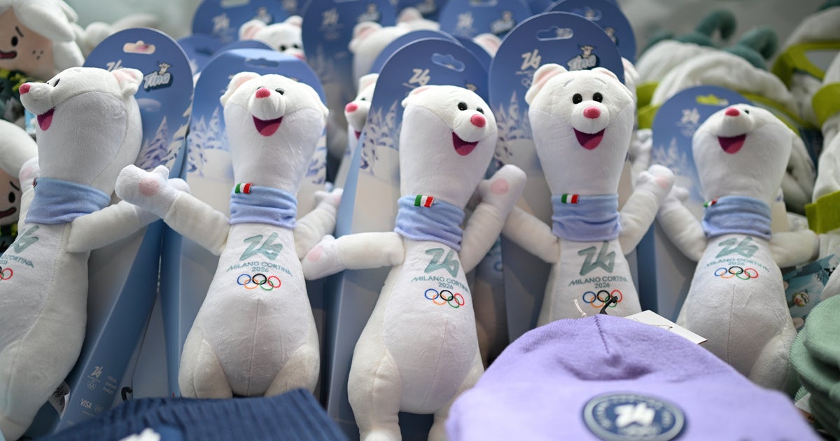 ミラノ五輪公式マスコット「ティナ」「ミロ」ぬいぐるみ、日本でまだ ミラノ五輪公式マスコット「ティナ」「ミロ」ぬいぐるみ、日本でまだ