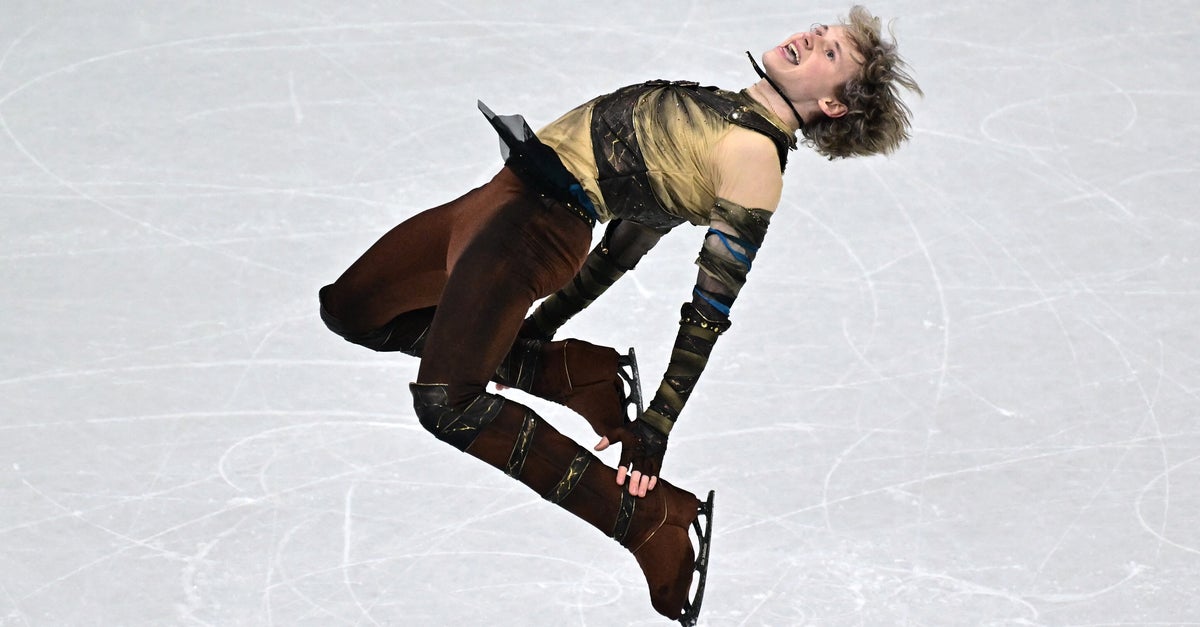 America's Ilia Malinin Lands Another Backflip, Wows In Near-Perfect Men's ...