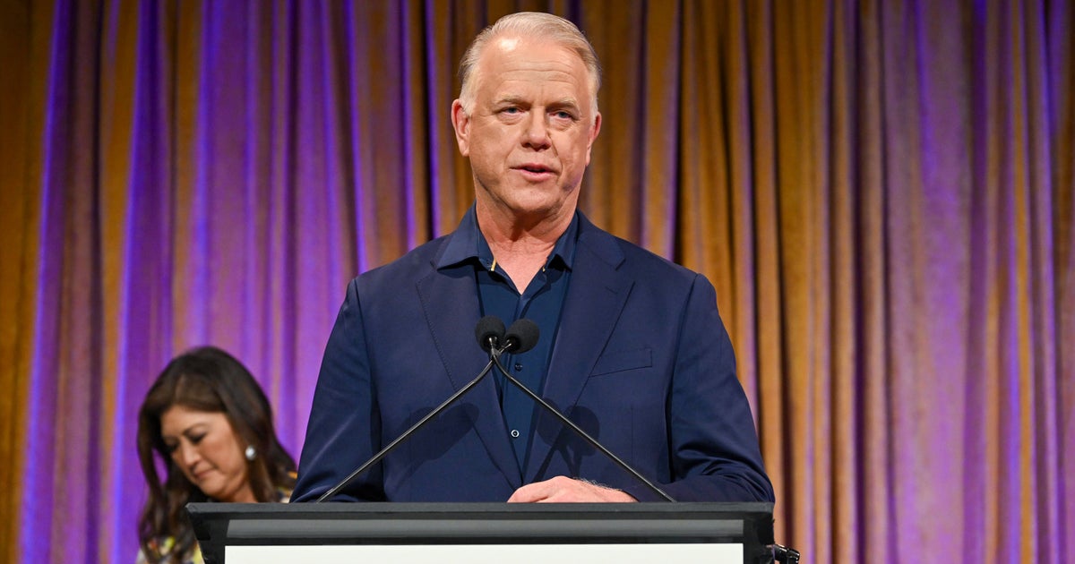 Old Super Bowl QB Tells Trump-Opposing Winter Olympians To ‘Pipe Down’ - HuffPost by General Assignment Reporter