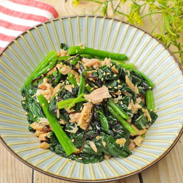 【ほうれん草はもう茹でない！】レンチンして和えるだけ。リピ確定の爆速ほうれん草レシピ3選