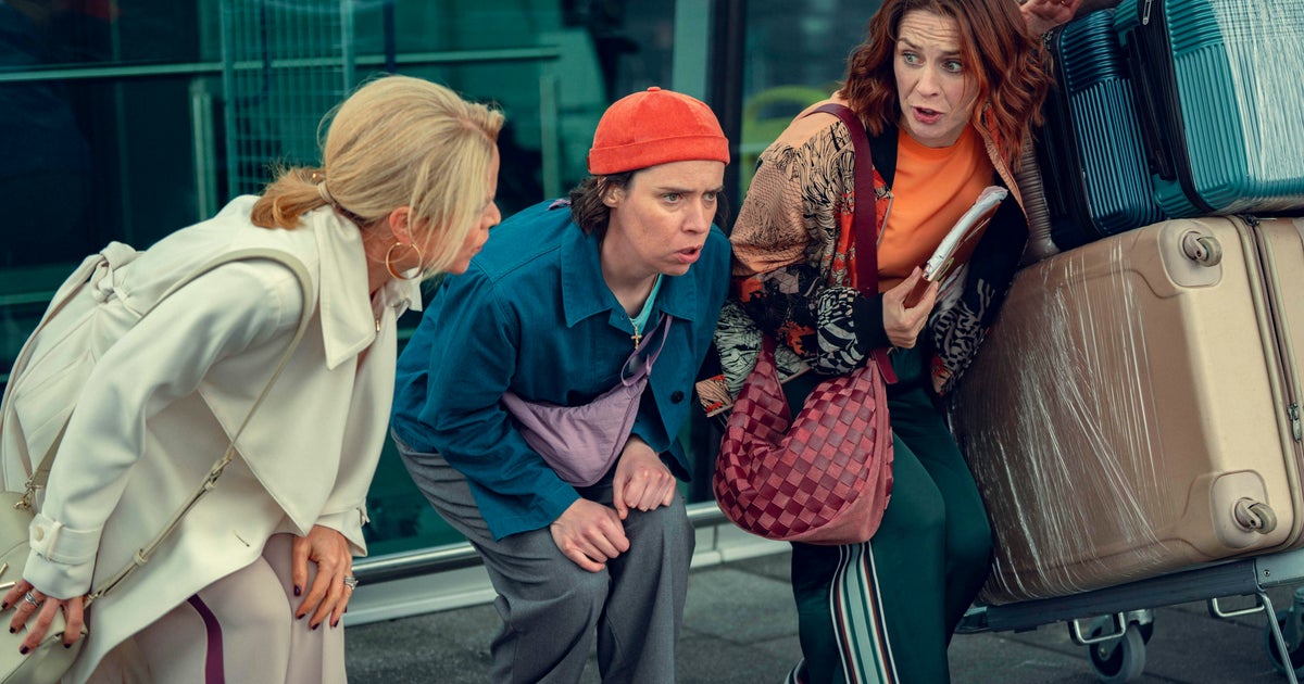 Critics Are Calling Netflix's 'Hilarious' And 'Haunting' New Thriller A Must-Watch