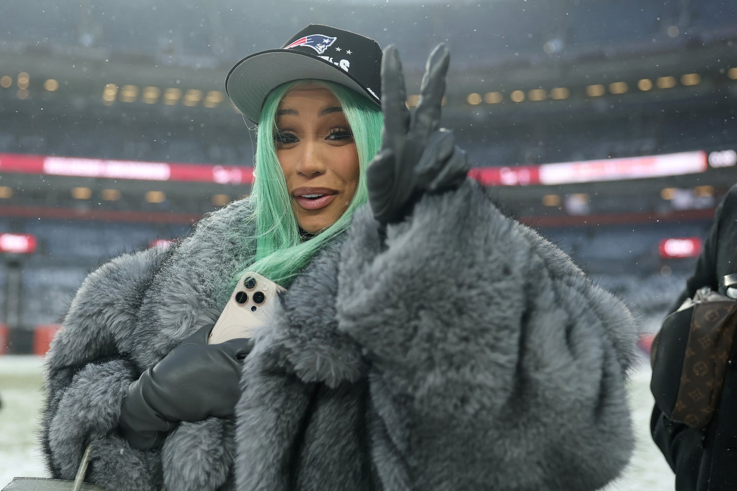 Cardi B Flips White House Dig Into Serious Epstein Question | HuffPost ...