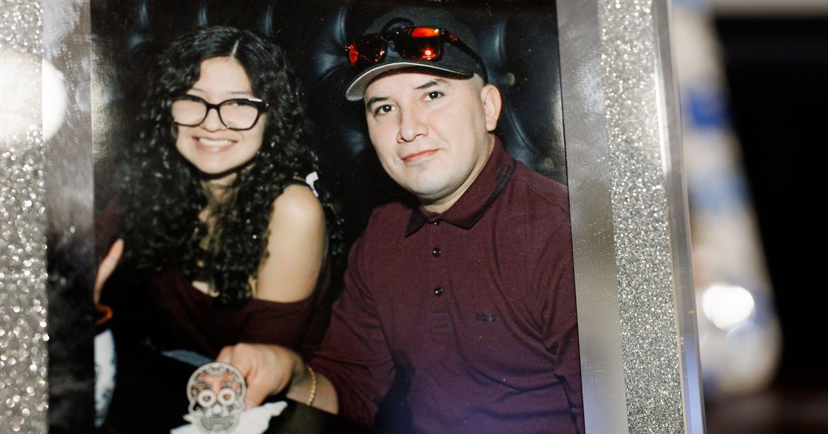 Teen Daughter Of Chicago Man Who Was Detained By ICE Dies From Rare Cancer