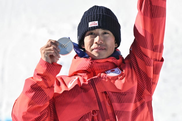 ミラノ・コルティナ五輪・フリースタイルスキー男子デュアルモーグルで銀メダルを獲得した堀島行真選手（2026年2月15日）