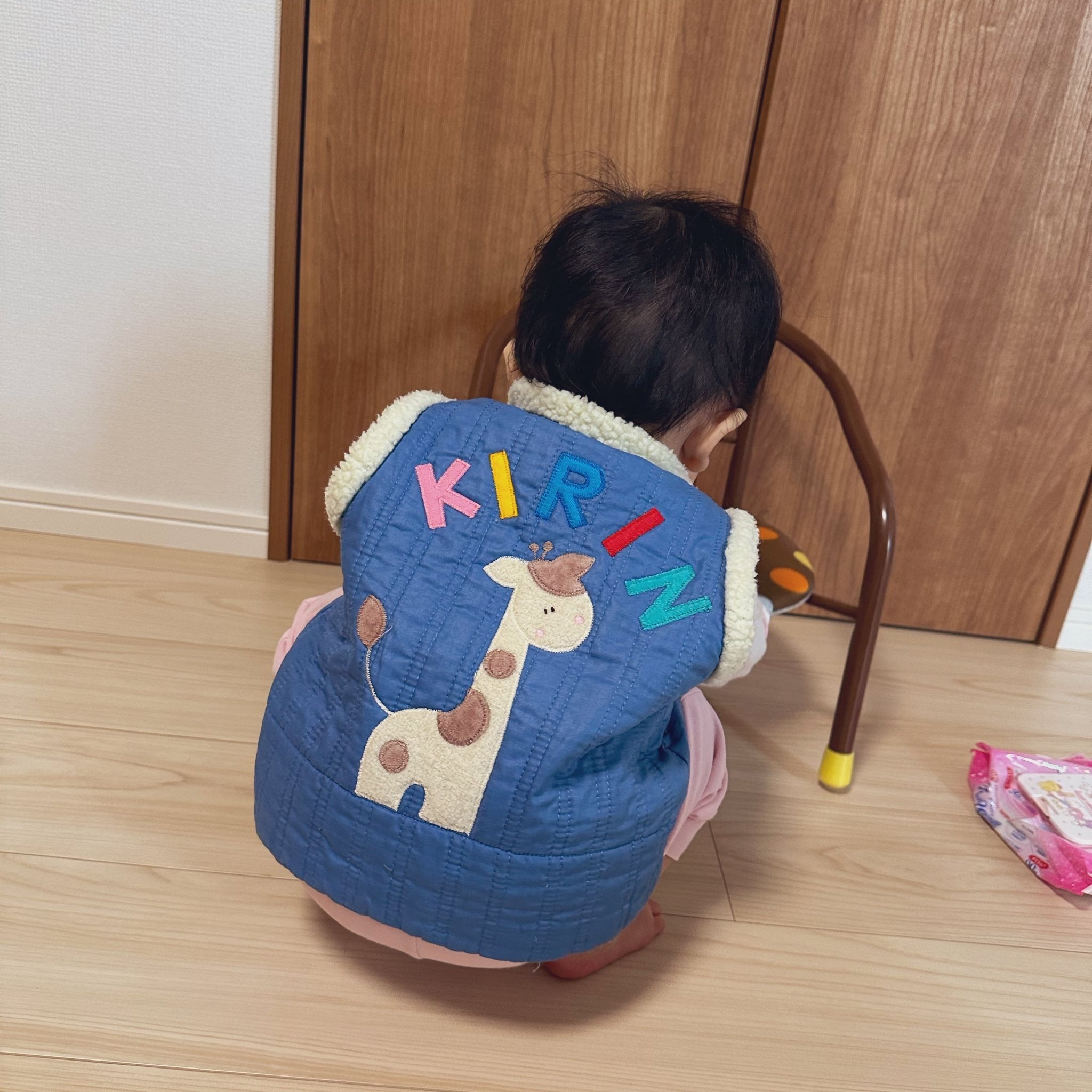 40年以上大切に受け継がれる“昭和のベビー服”が話題⇨「何周もしてかわいい」「もはや家宝」