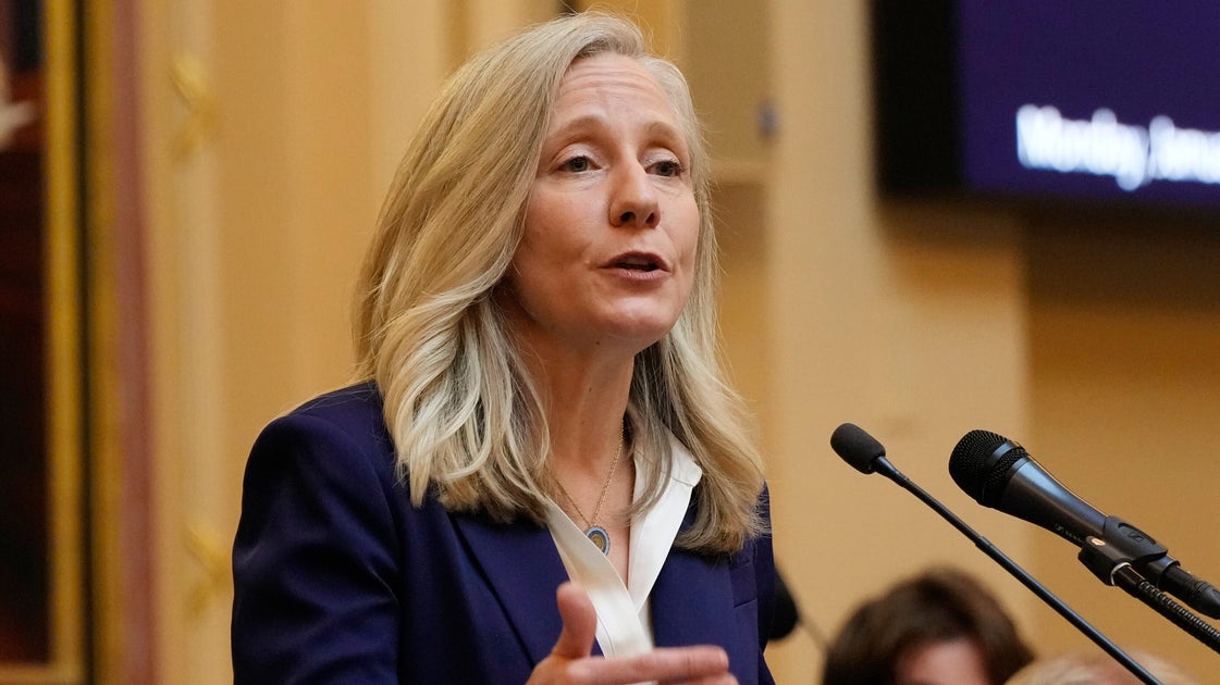 Virginia Could Decide The Redistricting War. Democrats Aren't Taking It For Granted.