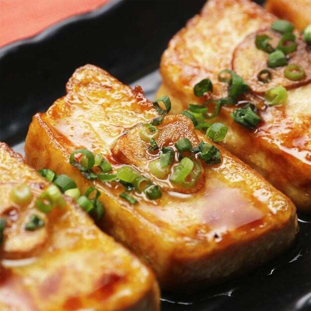 【豆腐は絶対コレ】お肉なしでも大満足！家計にやさしい、豆腐の激ウマ簡単レシピ3選