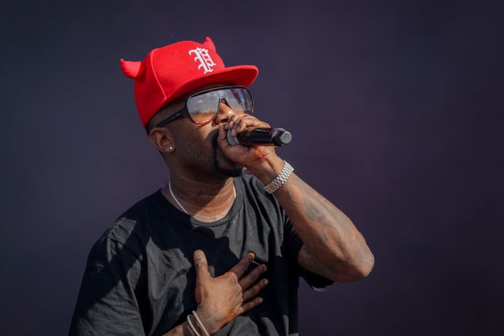 2000s R&B legend appears to bleed from eyes during live concert 1 Ray J returned to the concert stage on February 14 just weeks after revealing concerns for his health following a hospitalization for pneumonia.