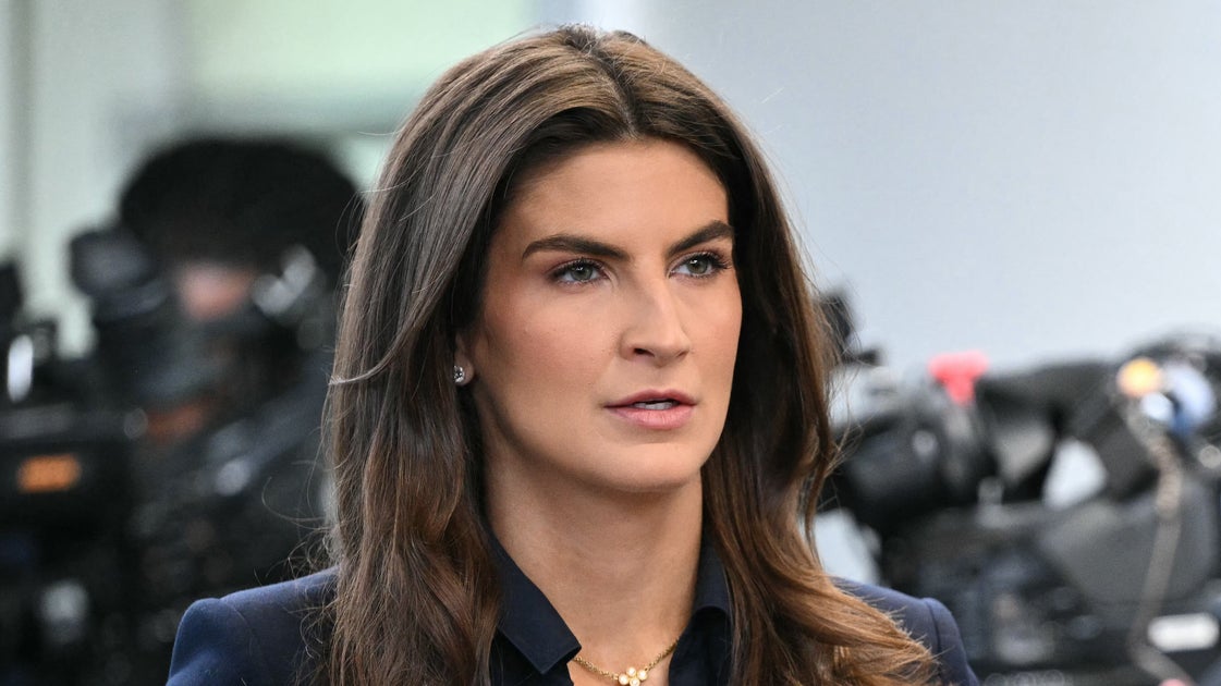 Colbert Asks Kaitlan Collins About ‘Trump’s Apparent Weaponizing Of The FCC’ — And Her Answer Gets Roaring Applause