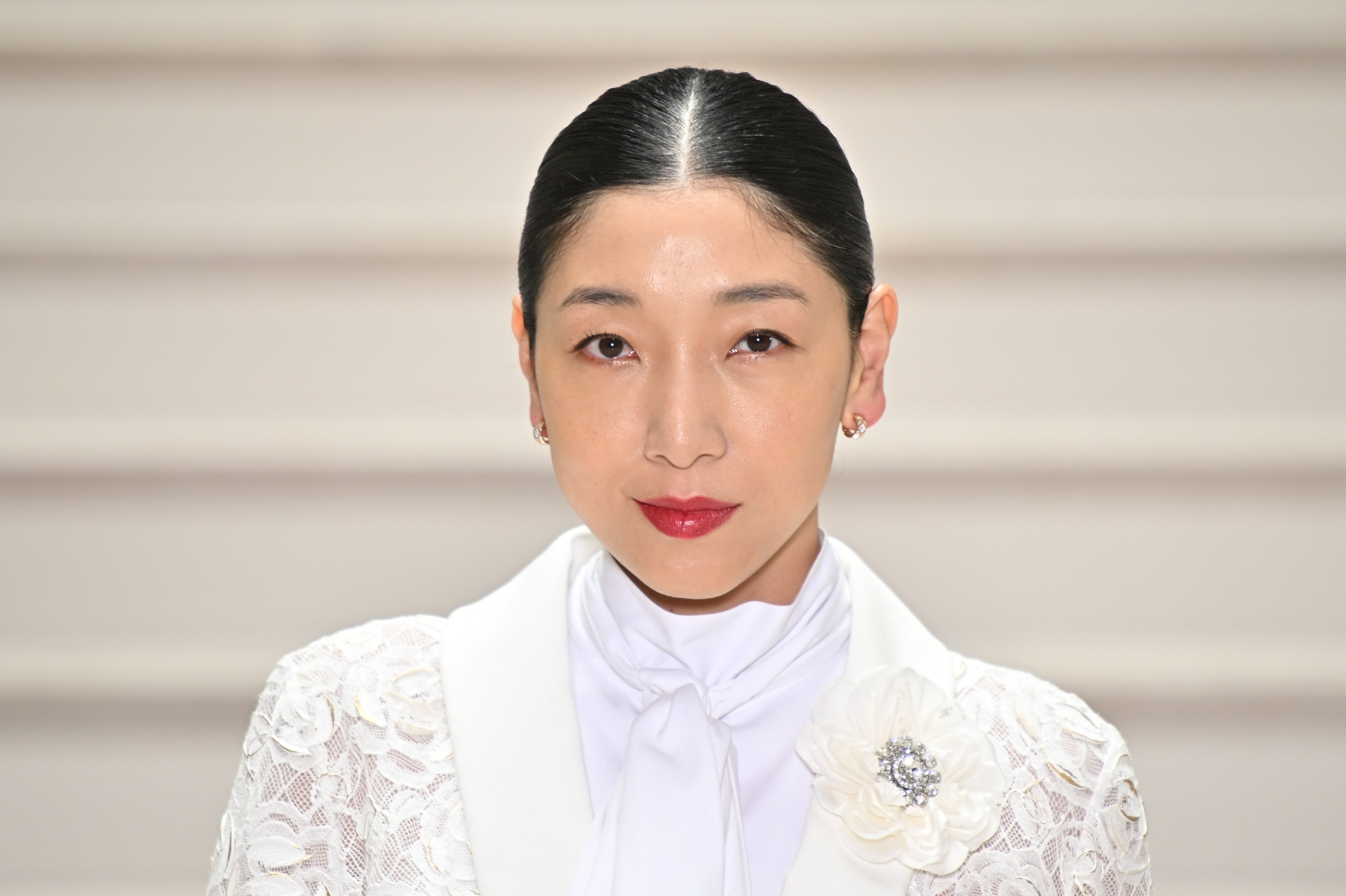 安藤サクラ、40歳の誕生日に夫や両親らと撮影したプライベートショットを公開。「普段の姿、めちゃくちゃ可愛い」