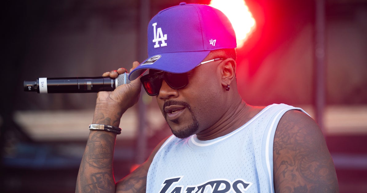 R&B Singer Breaks Silence On Claims He Used ‘Fake Blood’ During Concert For ‘Attention’ - HuffPost by Senior Culture Reporter