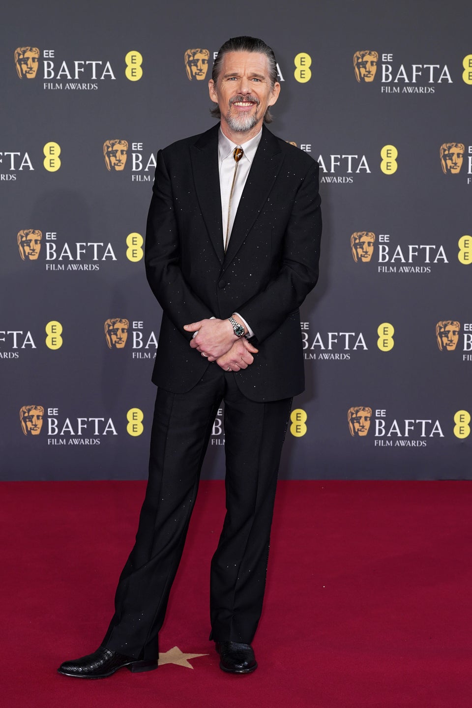 Glitz and glamor at the BAFTA Film Awards 2026: photos