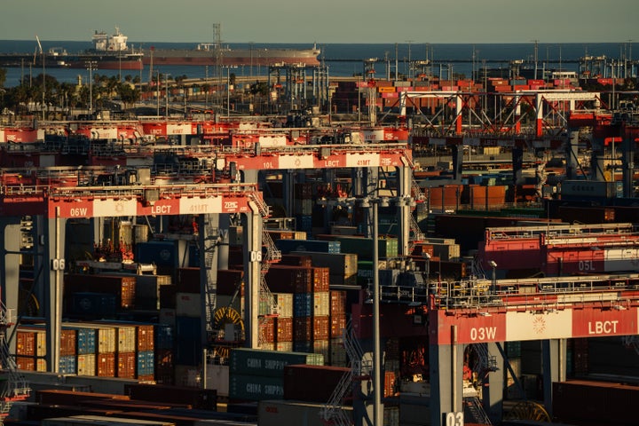 President Trump imposed a 15% global tariff on foreign goods in an effort to preserve his trade agenda after the Supreme Court ruled against him.