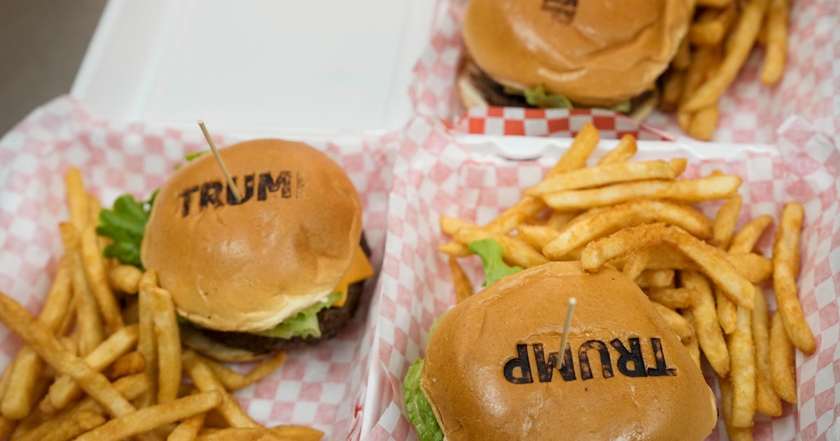 People Are Using These Clues To Figure Out The Political Leanings Of Their Favorite Restaurants