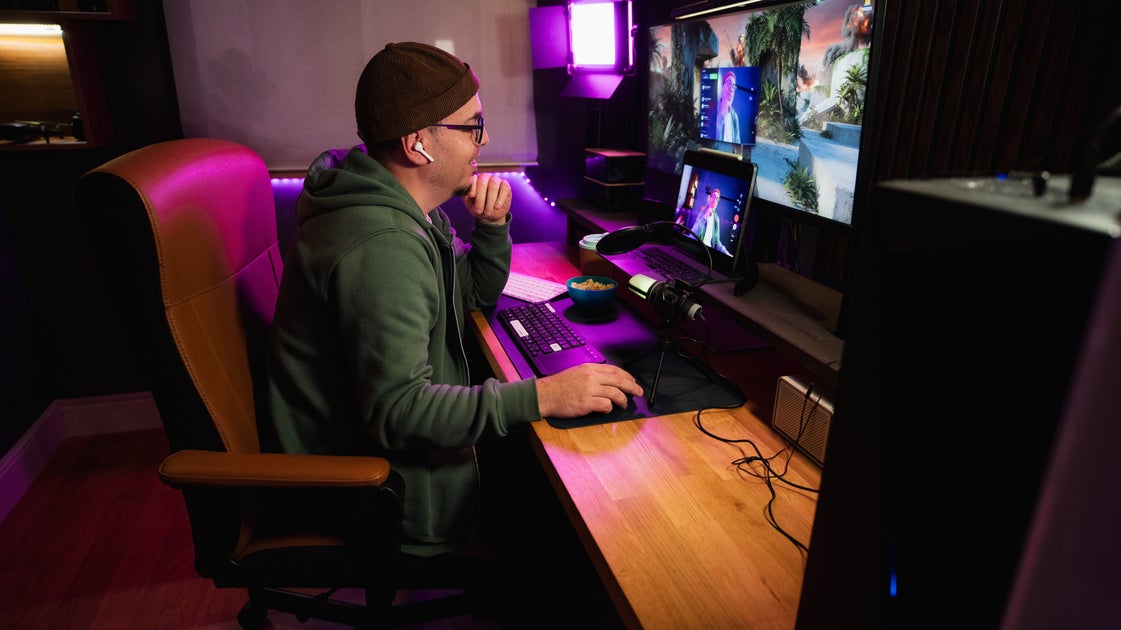 Grown-Ass Men Reveal The Moment They Knew They Were A 'Manchild'