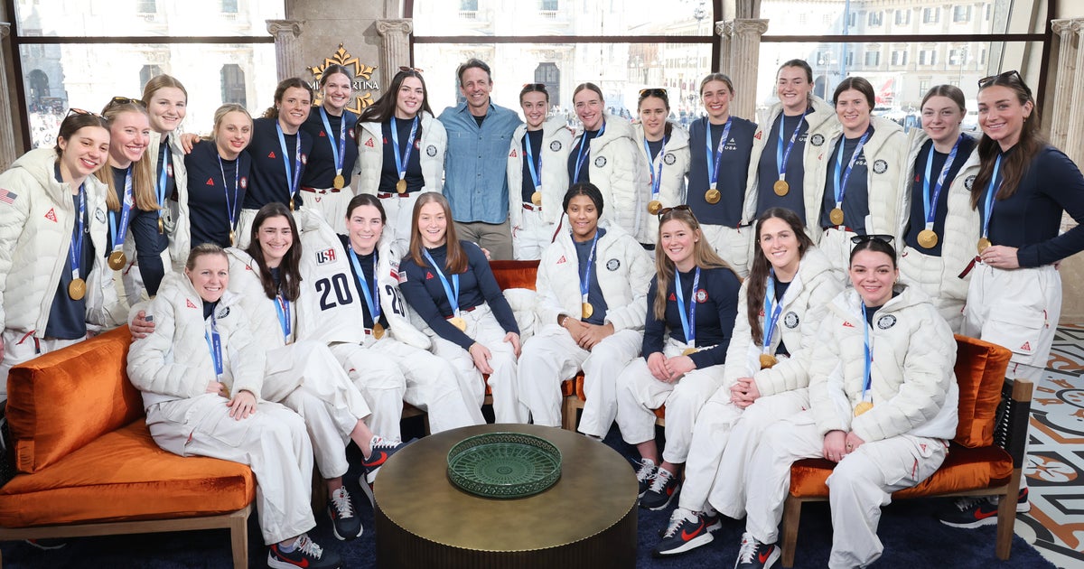 Fans Say U.S. Hockey Women Already Beat The Men's McDonald's Meal At White House