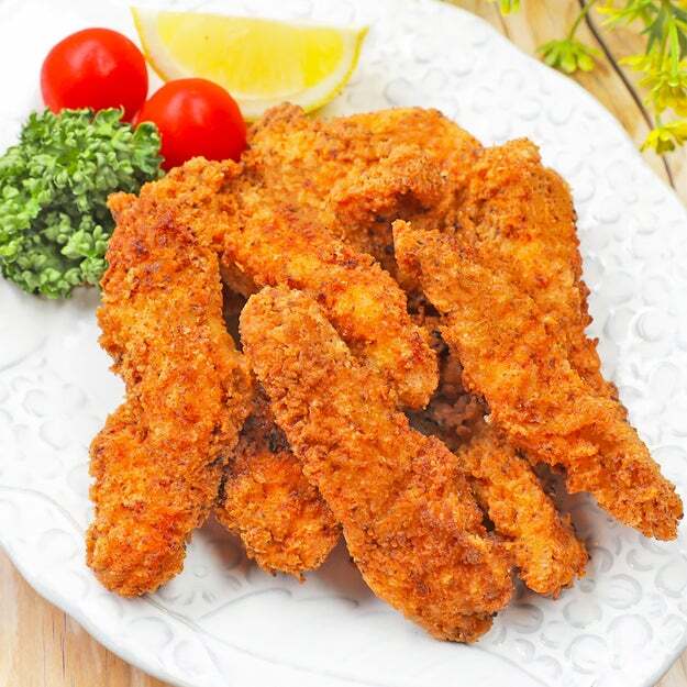 【鶏むね肉パパッと作れてパサつきにくい！】しっとり＆ザクザクで箸が止まらない。簡単鶏むね肉レシピ3選