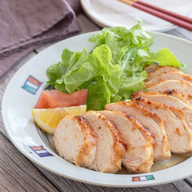 鶏むね肉パパッと作れてパサつきにくい！】しっとり＆ザクザクで箸が