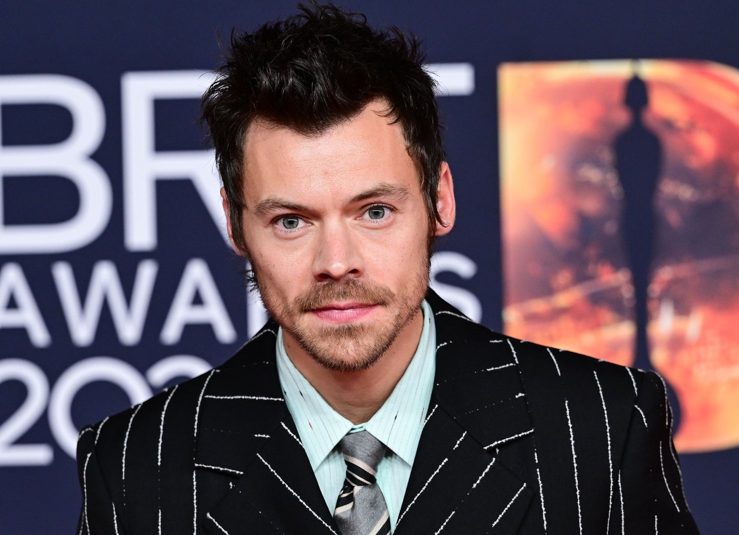 Harry Styles Sports Ballet Bumps On Brit Awards 2026 Red Carpet