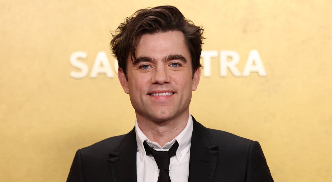 „The Pitt“-Star Patrick Ball trägt einen Rock zu den SAG Actor Awards – ...