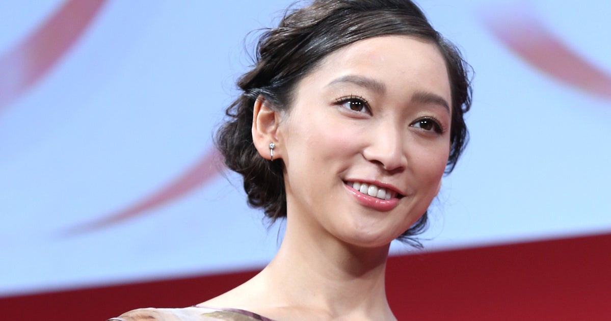 杏、友人からのサプライズケーキに「感無量」→家族全員の似顔絵デザインに「素敵なケーキ」「とても可愛い」の声