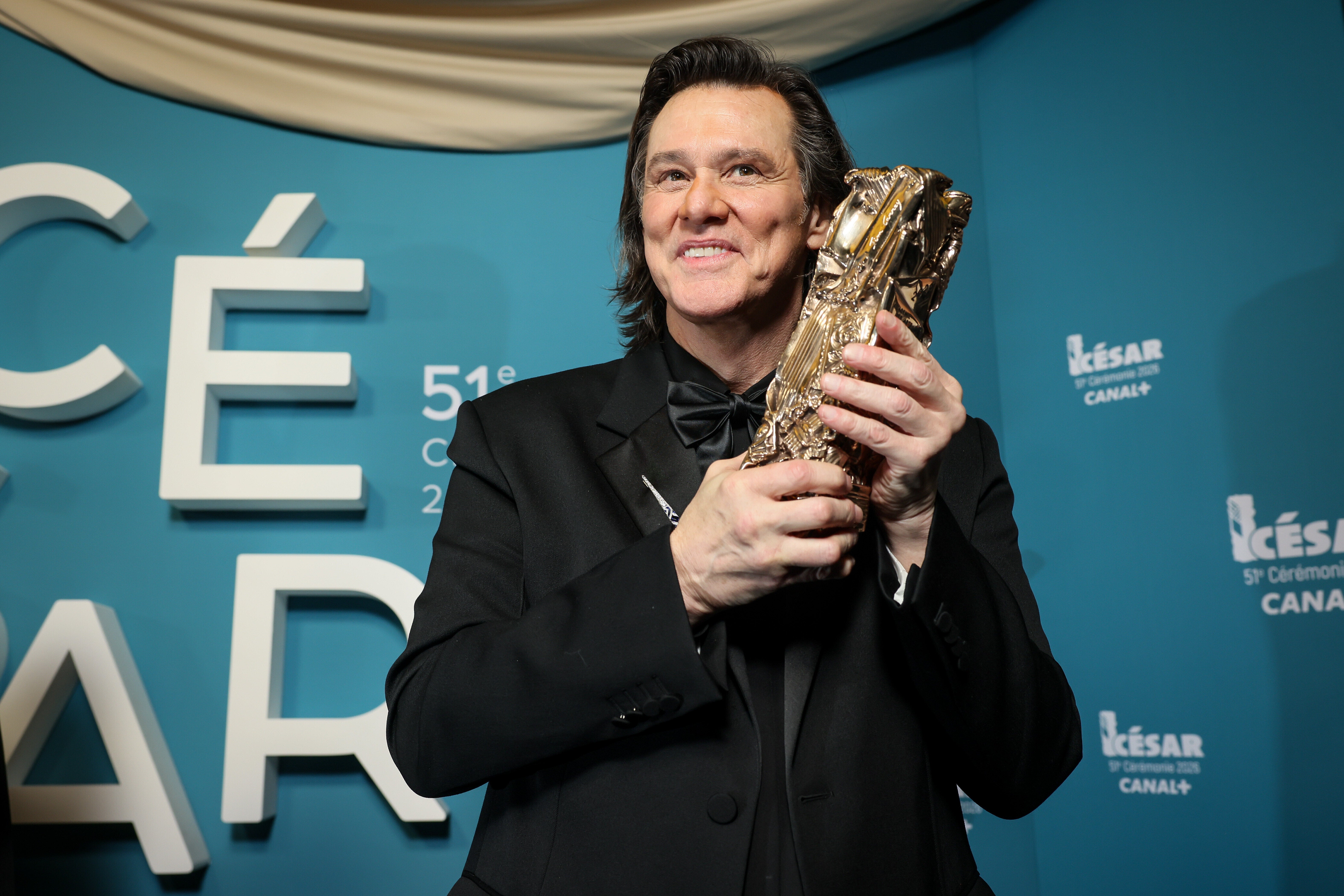 Jim Carrey's Team Dismisses Speculation About His César Awards Appearance