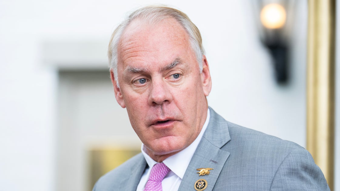 MAGA Rep Announces Big Move That Could Help Dems In Midterms