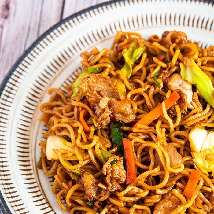 【家の焼きそばが今日から変わる】入れるだけでコク＆うま味爆上がりの隠し味レシピ3選