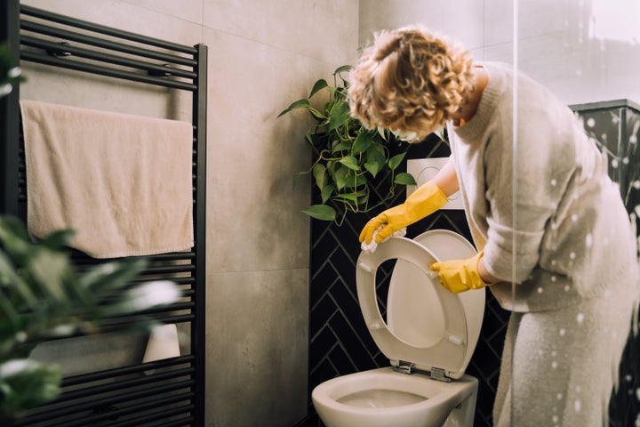 7 Things House Cleaners Wish You’d Do Before They Turn Up