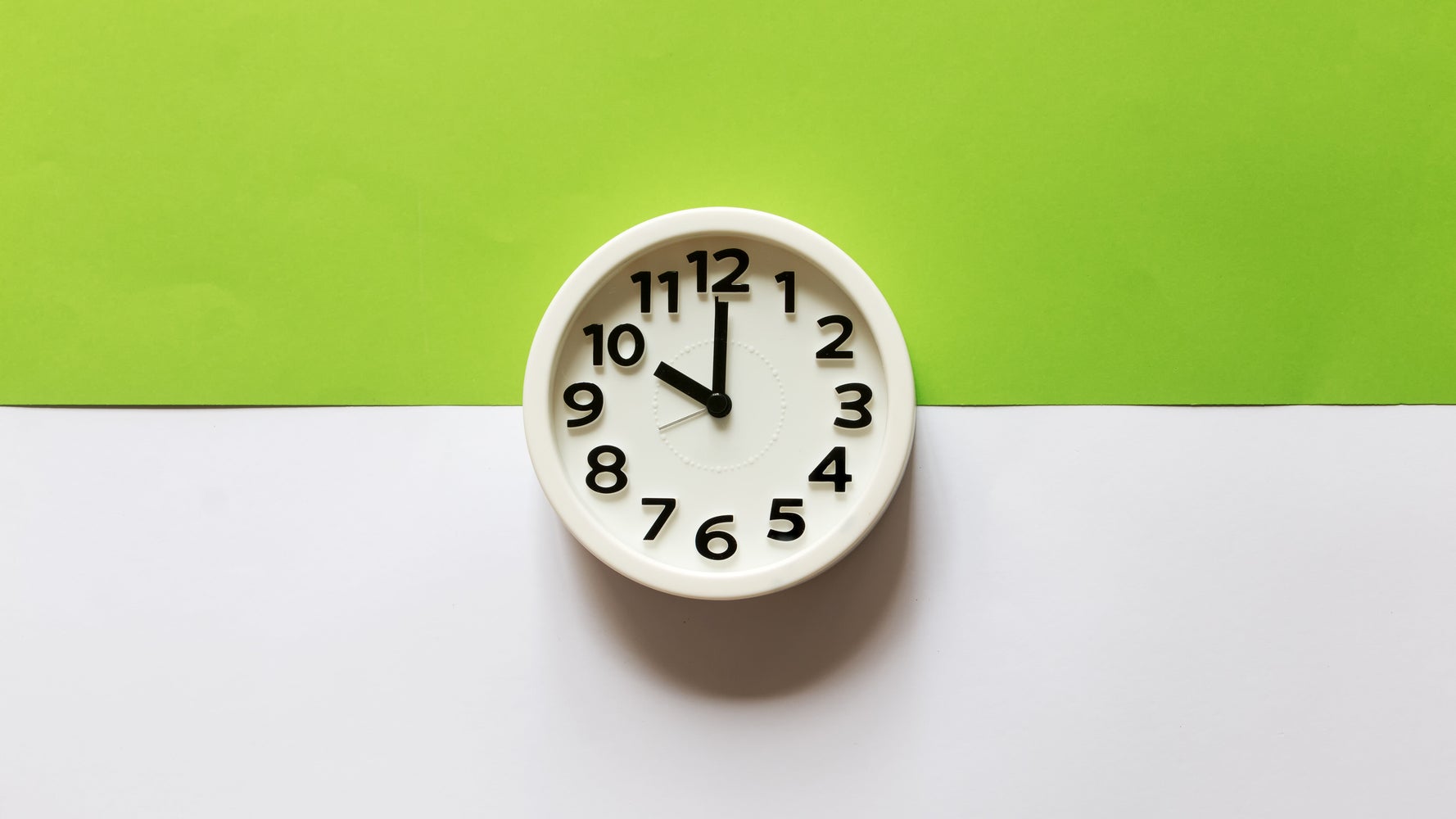 The Linguistic History of 'O'Clock': From Medieval Clocks to Modern Speech