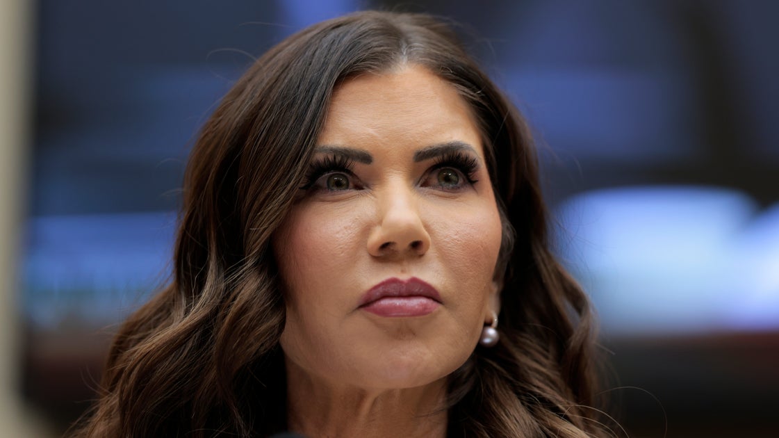 Kristi Noem Won't Admit Renee Good, Alex Pretti Were Not ‘Domestic Terrorists’