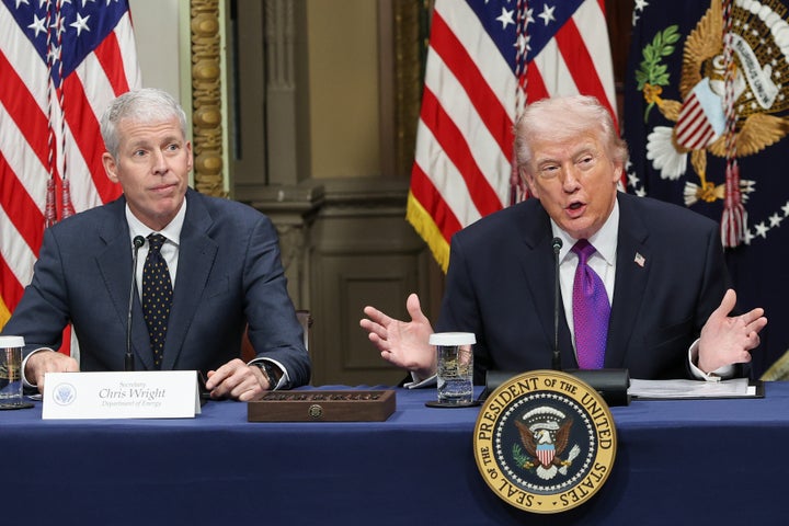  U.S. President Donald Trump (R) speaks as U.S. Energy Secretary Chris Wright looks on during a roundtable meeting on the administration's "ratepayer protection pledge" in the Indian Treaty Room at the White House on March 04, 2026 in Washington, DC. (Photo by Win McNamee/Getty Images)